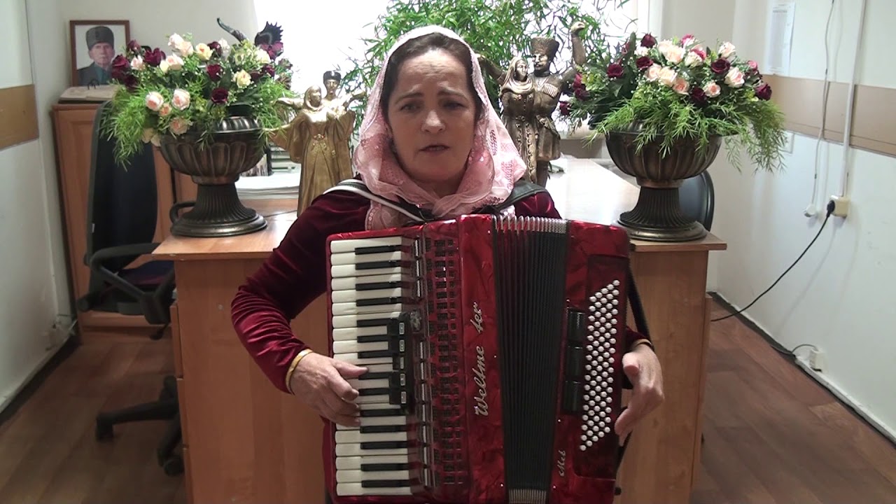«Къинхьегаман эшарш» − трудовые чеченские песни